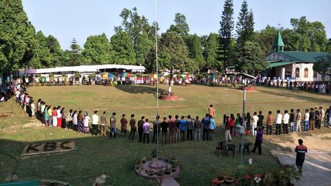 DK BYF participants rally games in the field 