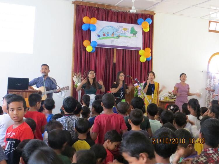 Worship Team leading the Praise and Worship in VBS