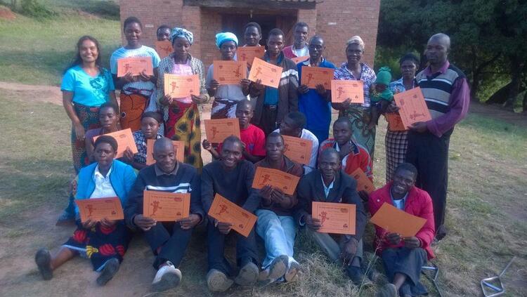 Biulanty Thabah with participants